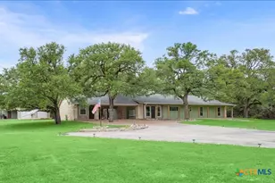 65 Cedar Trails Dr, Belton, TX 76513 - Photo 2