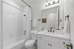 1014 Lime Gruene, New Braunfels, TX 78130 - Photo 26