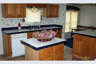 12000 Mustang Mesa Drive, Buda, TX 78610 - Photo 2