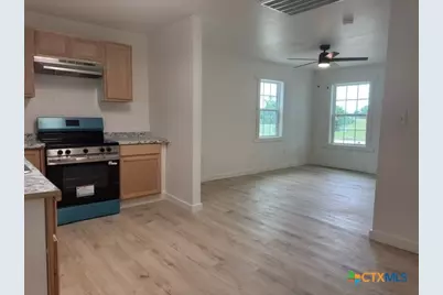 602 S 26th Street, Temple, TX 76501 - Photo 4