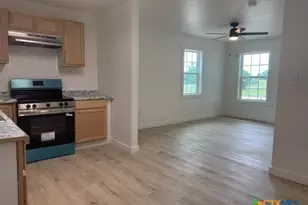 602 S 26th St, Temple, TX 76501 - Photo 4