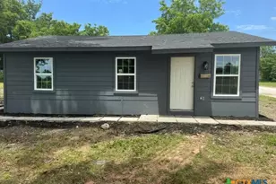 602 S 26th St, Temple, TX 76501 - Photo 2