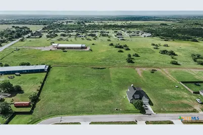 157 Whitetail Lane, Victoria, TX 77905 - Photo 2