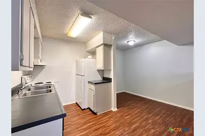 1706 N Interstate 35 #11, San Marcos, TX 78666 - Photo 4