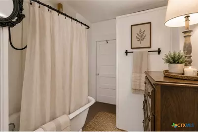 527 W San Antonio Street #7, San Marcos, TX 78666 - Photo 10
