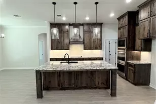 8002 Kelly Herring Ln, Killeen, TX 76542 - Photo 6