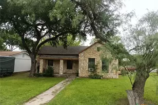 308 N Ridge St, Lampasas, TX 76550 - Photo 6