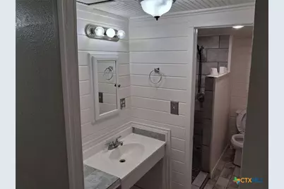 308 N Ridge Street, Lampasas, TX 76550 - Photo 10
