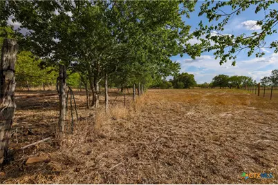 3041 Fm 671, Luling, TX 78648 - Photo 14