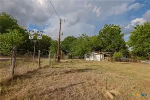 3041 Fm 671, Luling, TX 78648 - Photo 12