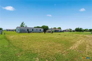 154 Hillside Dr, Troy, TX 76579 - Photo 14