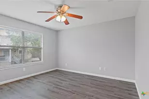 3013/3015 Green Mountain Dr, New Braunfels, TX 78130 - Photo 38