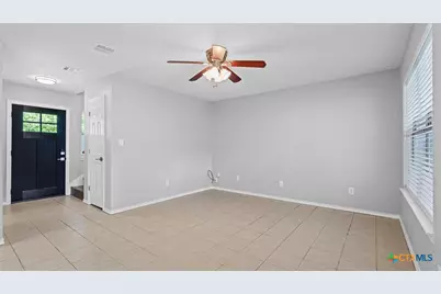 3013/3015 Green Mountain Drive, New Braunfels, TX 78130 - Photo 4
