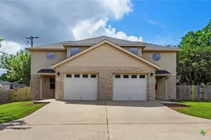 3013/3015 Green Mountain Dr, New Braunfels, TX 78130 - Photo 1