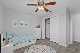 3013/3015 Green Mountain Dr, New Braunfels, TX 78130 - Photo 38