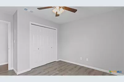 3013/3015 Green Mountain Drive, New Braunfels, TX 78130 - Photo 18