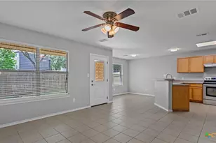 3013/3015 Green Mountain Dr, New Braunfels, TX 78130 - Photo 8