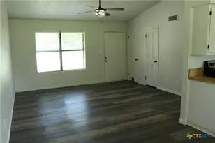 3414 Jewell Dr, Gatesville, TX 76528 - Photo 4