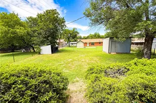 2611 Jackson Dr, Gatesville, TX 76528 - Photo 12