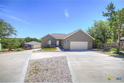 305 Lake Crest Drive, Spring Branch, TX 78070 - Photo 2