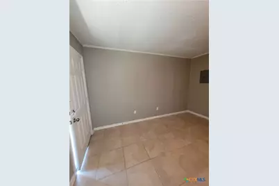 403 Sunset Lane #D, Copperas Cove, TX 76522 - Photo 2