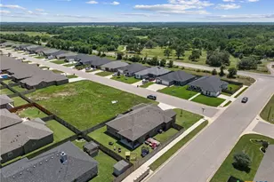 2603 Belle Hubbard Trl, Belton, TX 76513 - Photo 2