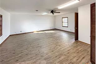 181 Pecan Dr, Port Lavaca, TX 77979 - Photo 10