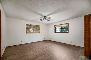 181 Pecan Dr, Port Lavaca, TX 77979 - Photo 16