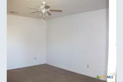 406 N Main Street #A, Copperas Cove, TX 76522 - Photo 2