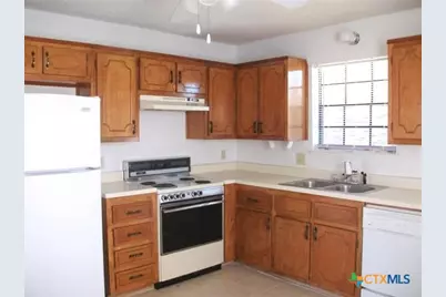 406 N Main Street #A, Copperas Cove, TX 76522 - Photo 4