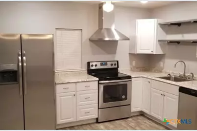 1002 Haley Avenue, Rockdale, TX 76567 - Photo 2