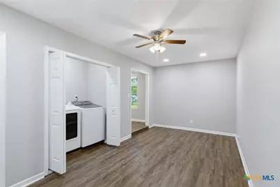 1607 Bexar Avenue, Victoria, TX 77901 - Photo 18