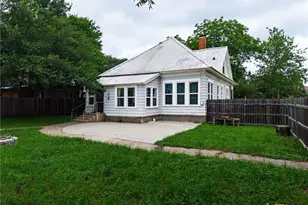 1312 E Leon St, Gatesville, TX 76528 - Photo 32