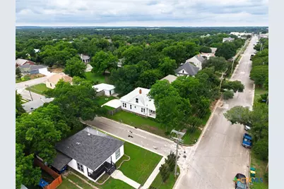 1312 E Leon Street, Gatesville, TX 76528 - Photo 2