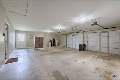 3545 E I 10 Frontage Road, Schulenburg, TX 78956 - Photo 28