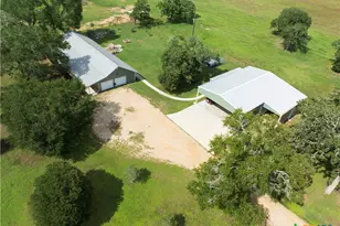 3545 E I 10 Frontage Rd, Schulenburg, TX 78956 - Photo 2