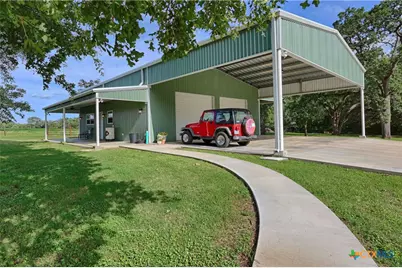 3545 E I 10 Frontage Road, Schulenburg, TX 78956 - Photo 30