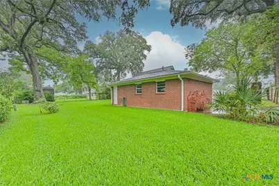108 Fir Drive, Lake Jackson, TX 77566 - Photo 38