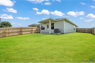 1018 College Avenue, Troy, TX 76579 - Photo 2