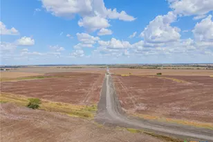 000 Wells Ln, Manor, TX 78653 - Photo 16