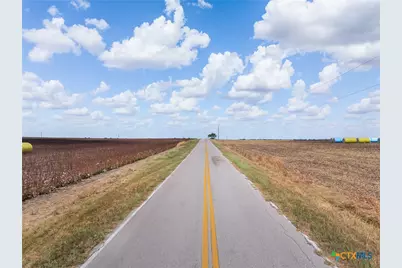 000 Wells Lane, Manor, TX 78653 - Photo 6