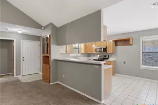 526 Riverside Dr, New Braunfels, TX 78130 - Photo 8
