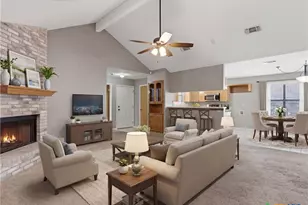 526 Riverside Dr, New Braunfels, TX 78130 - Photo 4