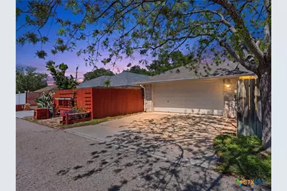 526 Riverside Drive, New Braunfels, TX 78130 - Photo 32