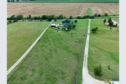 8981 Knob Creek Road, Temple, TX 76501 - Photo 32