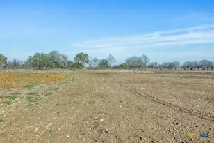 600 River Rd, Martindale, TX 78655 - Photo 14