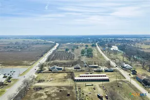 600 River Rd, Martindale, TX 78655 - Photo 20