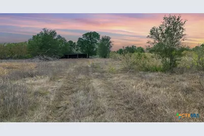 579 Lower Elgin Road, Elgin, TX 78621 - Photo 6