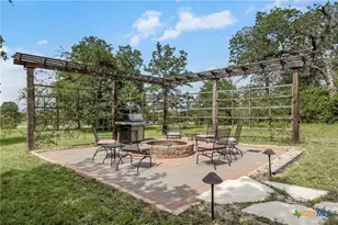 901 Spanish Oaks Blvd, Lockhart, TX 78644 - Photo 26