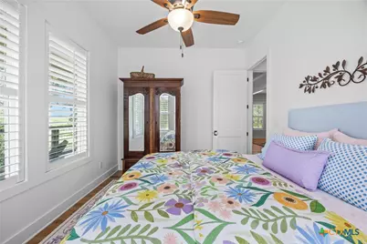 901 Spanish Oaks Boulevard, Lockhart, TX 78644 - Photo 14